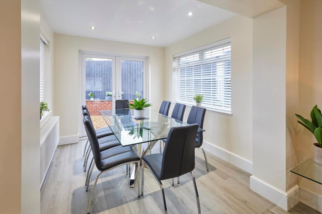Host & Stay - Violet'S View Whitby Bagian luar foto